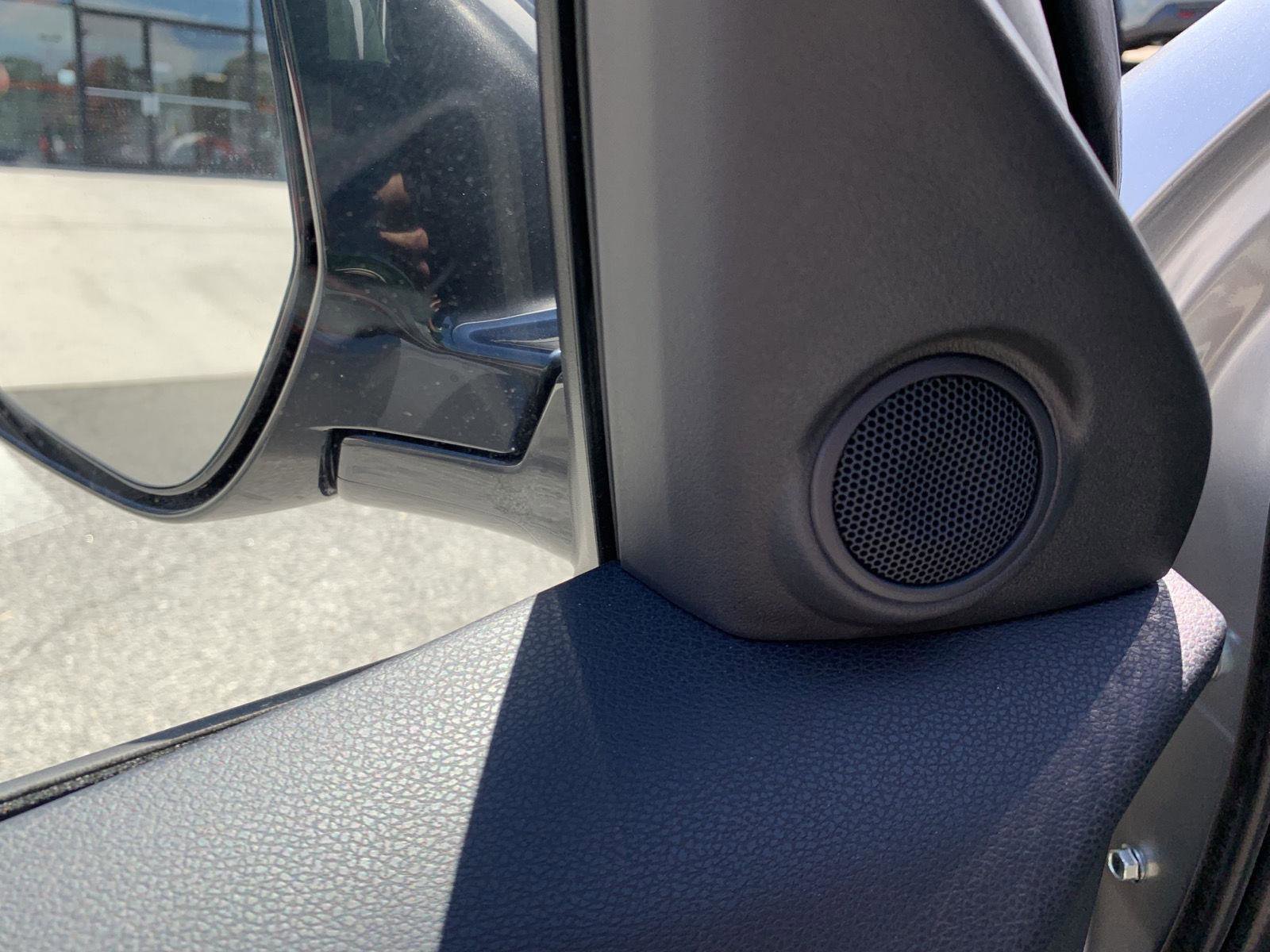 New 2025 Mitsubishi Outlander Sport ES image 9