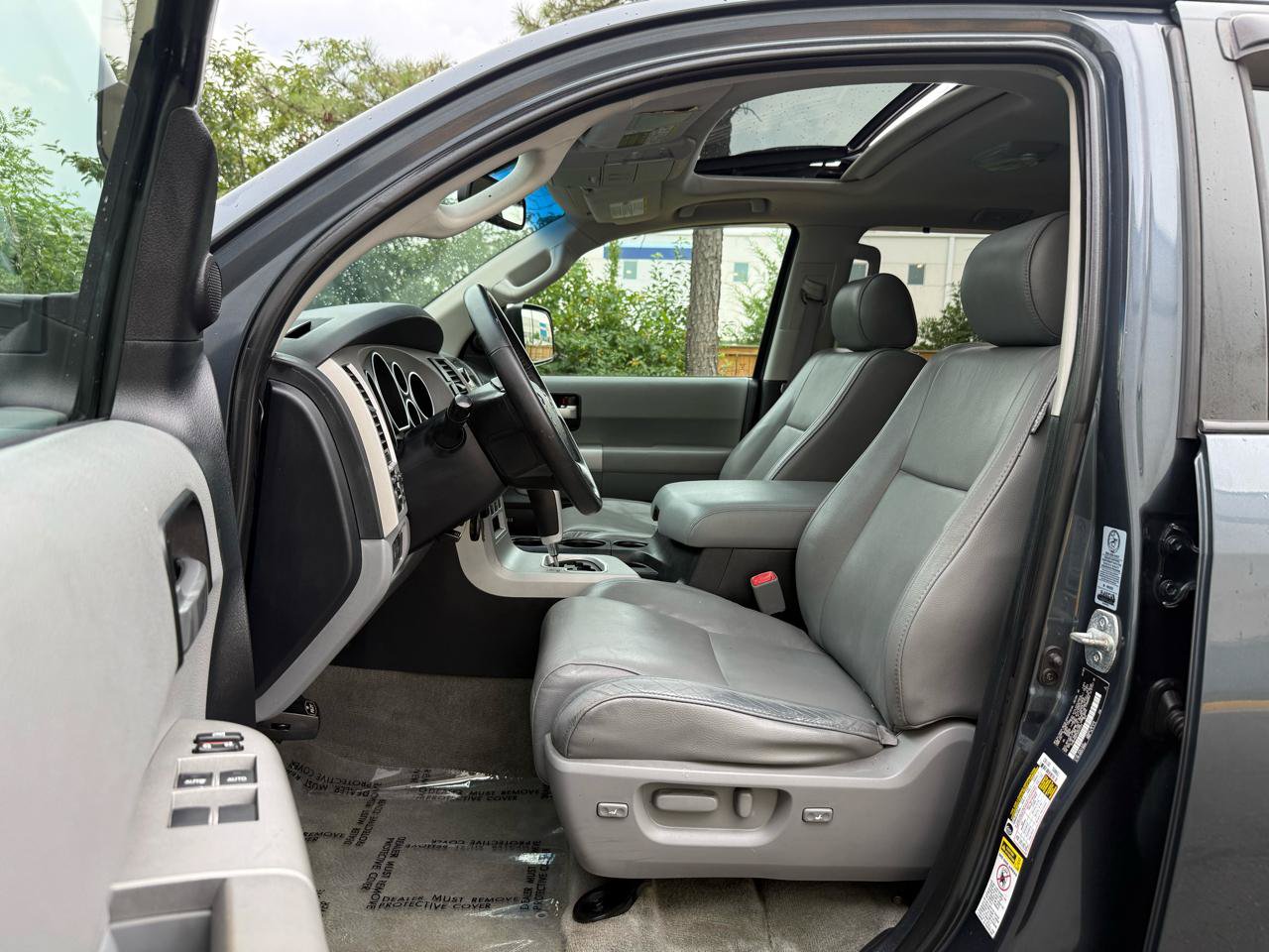 Used 2008 Toyota Sequoia Limited AWD/4WD image 14