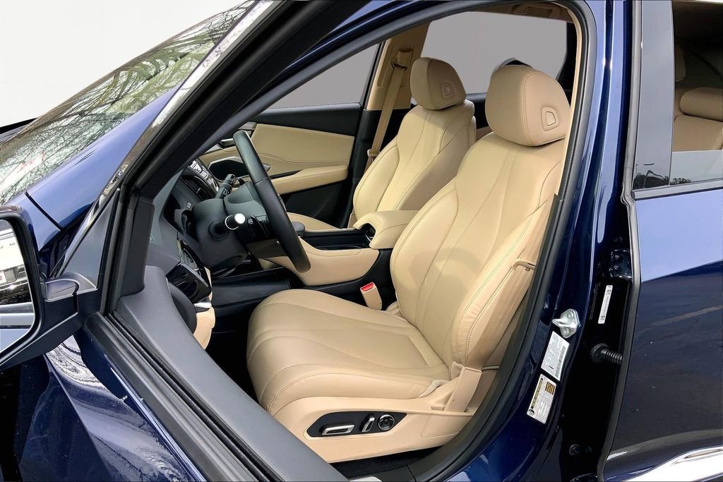 Used 2024 Acura RDX SH-AWD image 15