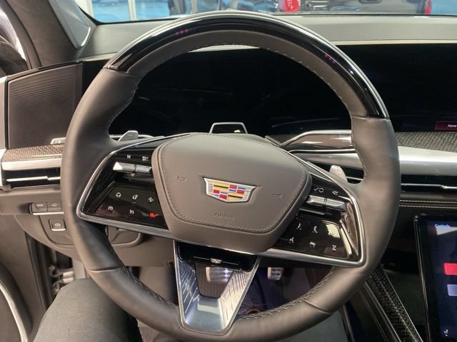 Used 2025 Cadillac Escalade V w/ LPO, ONYX Package AWD/4WD image 13