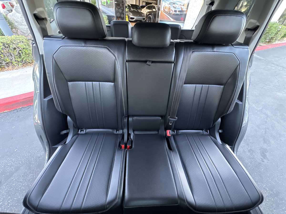 Used 2022 Volkswagen Tiguan SE image 17