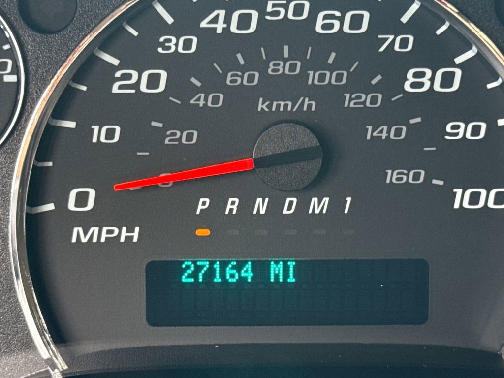 Used 2023 GMC Savana 2500 w/ Driver Convenience Package image 28