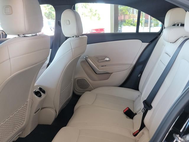 Used 2019 Mercedes-Benz A 220 image 12