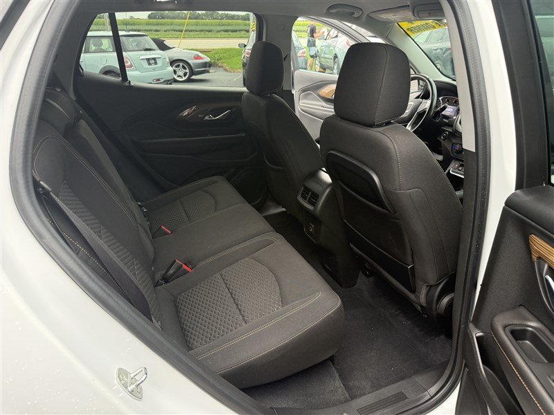 Used 2020 GMC Terrain SLE w/ Driver Convenience Package AWD/4WD image 8