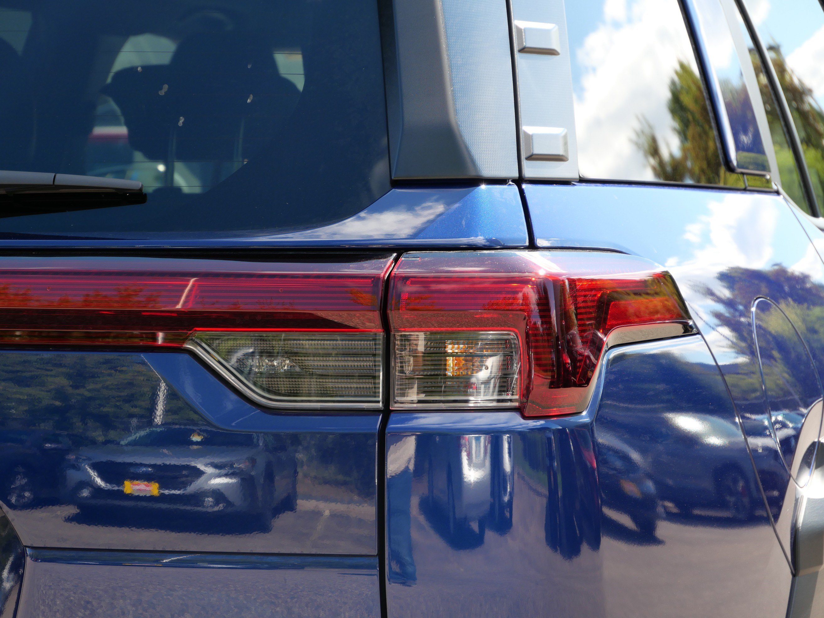 Used 2026 Subaru Outback Limited AWD/4WD image 17