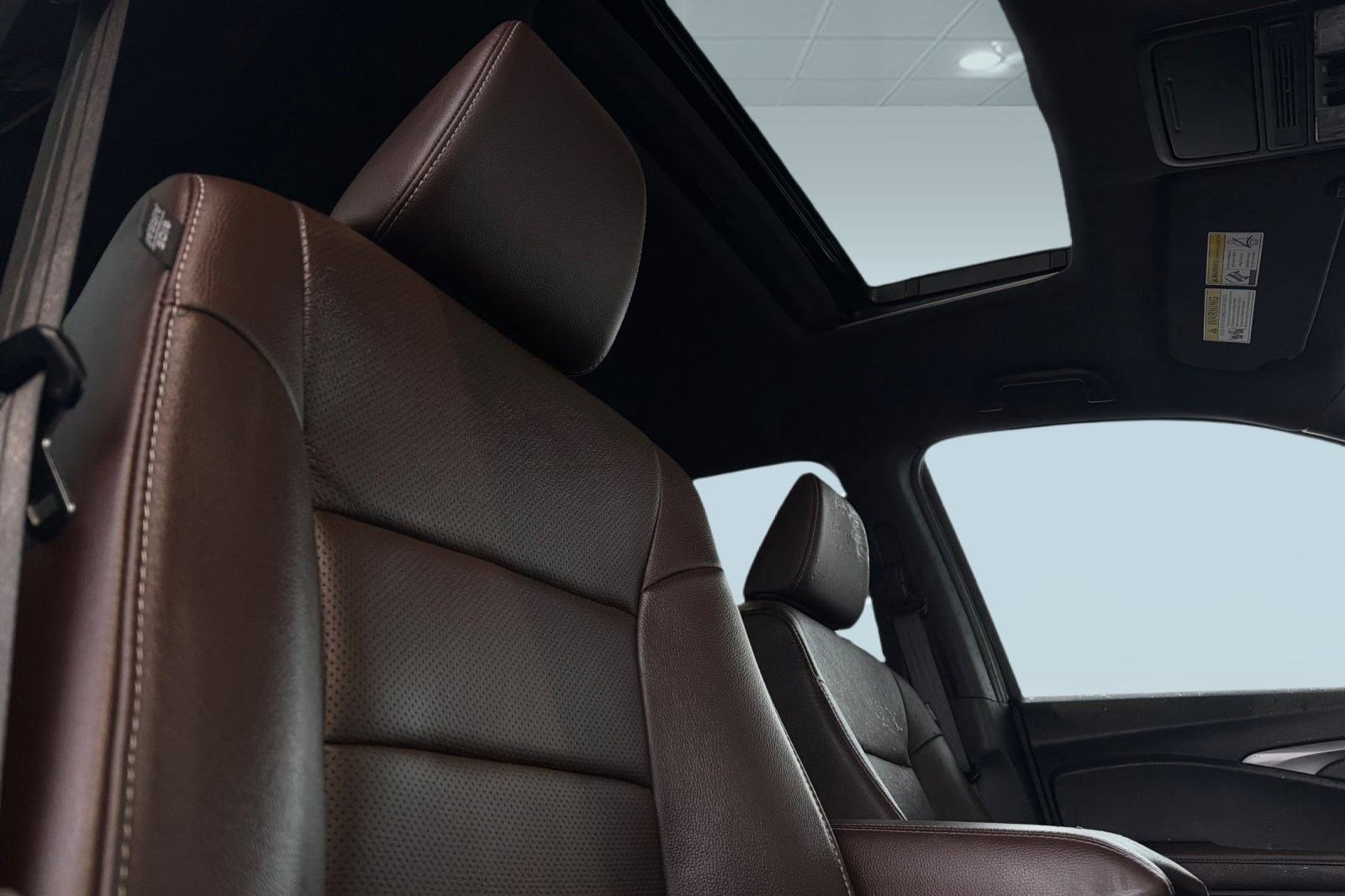 Certified 2025 Honda Passport EX-L image 25