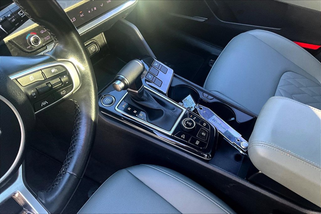 Used 2023 Kia Sportage X-Line w/ X-Line Premium Package AWD/4WD image 17