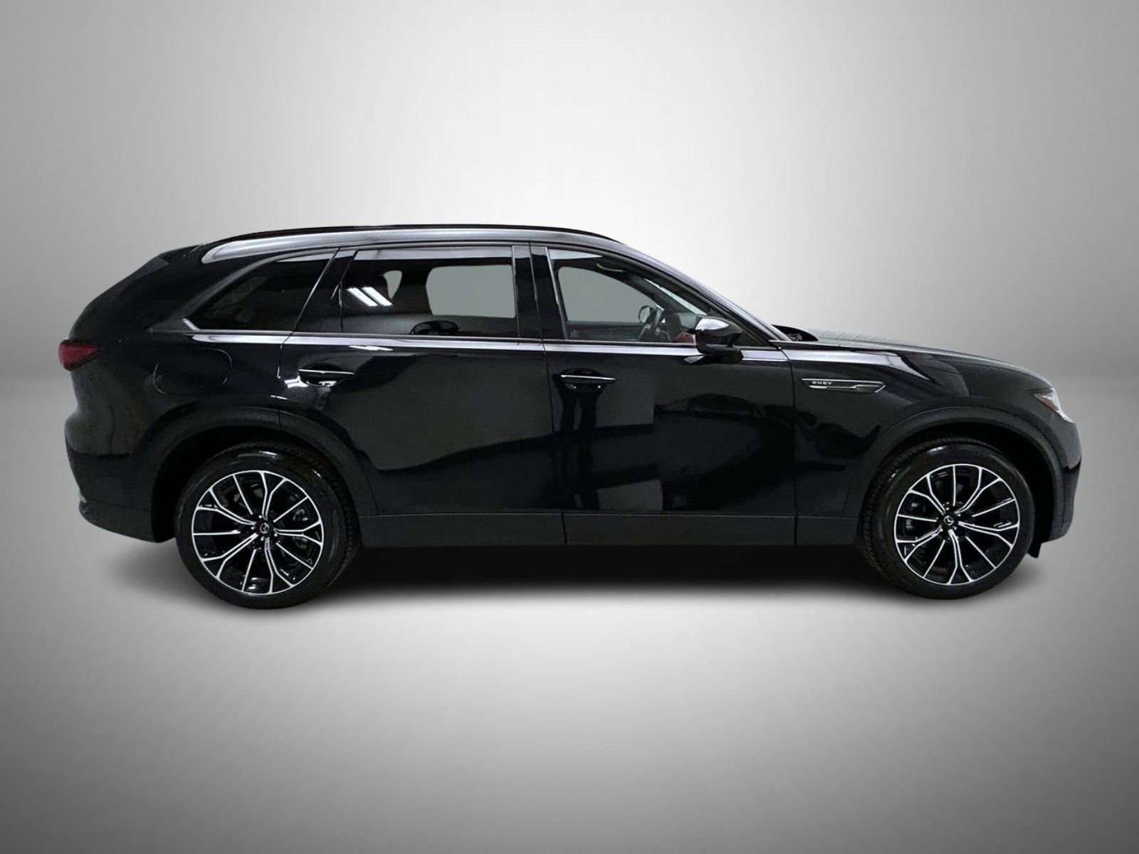 Certified 2025 MAZDA CX-70 Plug-In Hybrid w/ Premium Plus image 4