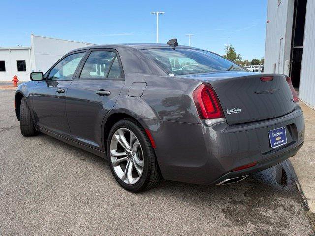 Used 2021 Chrysler 300 S RWD image 2