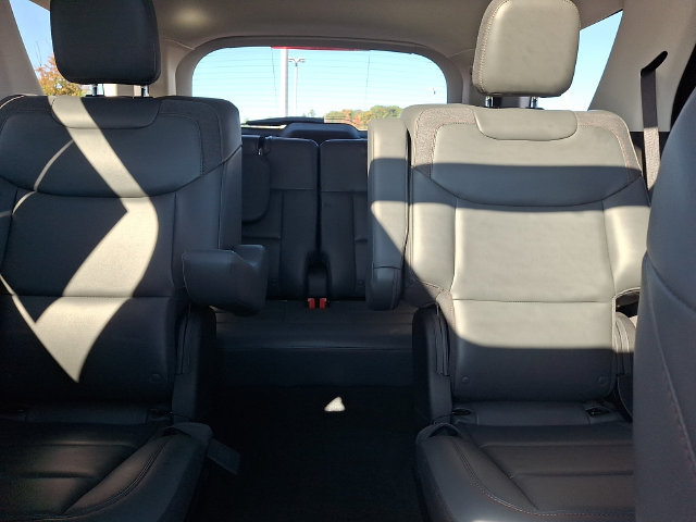 Certified 2025 Ford Explorer Active w/ Active Comfort Package AWD/4WD image 22