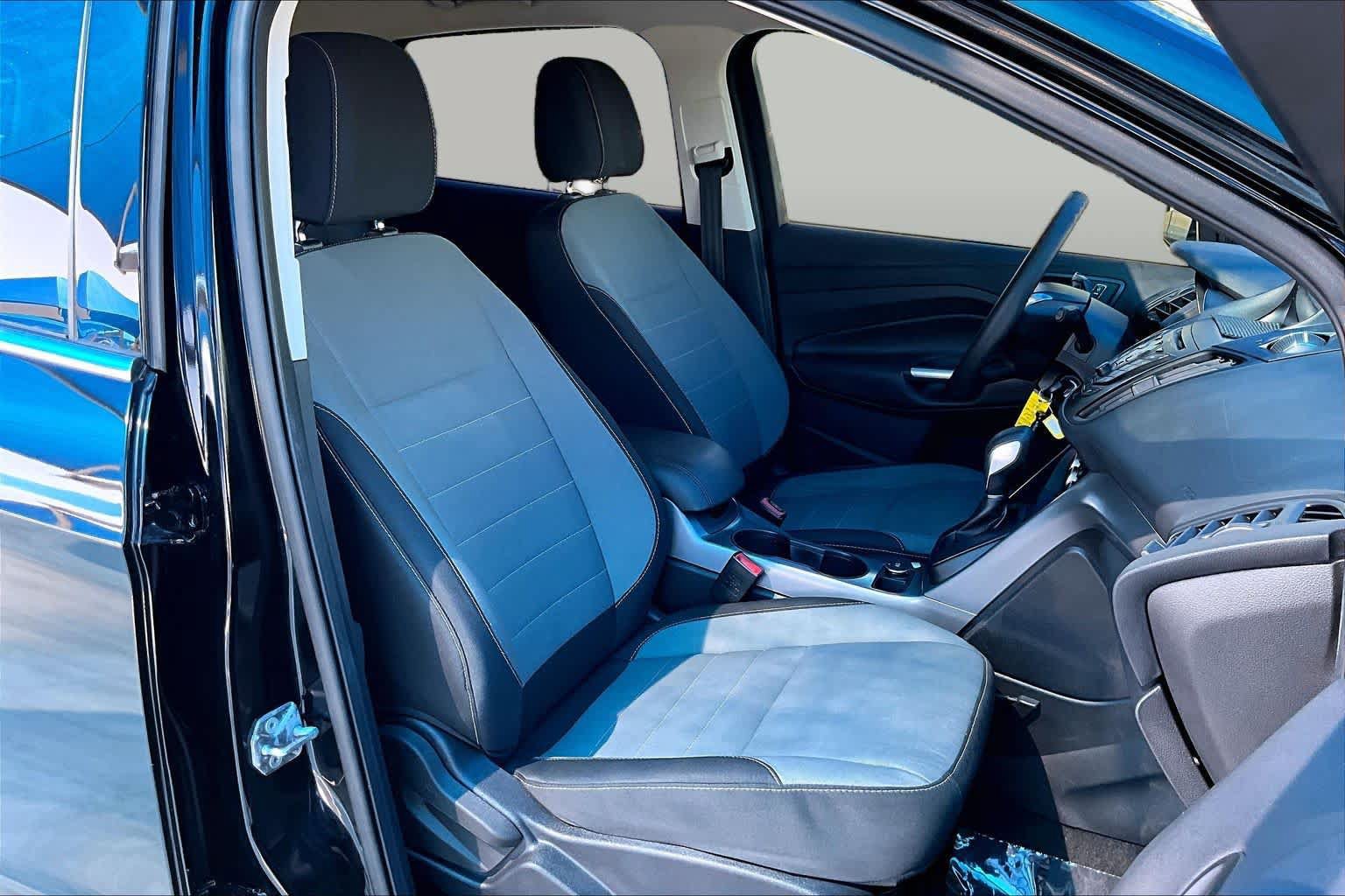 Used 2016 Ford Escape SE FWD image 9