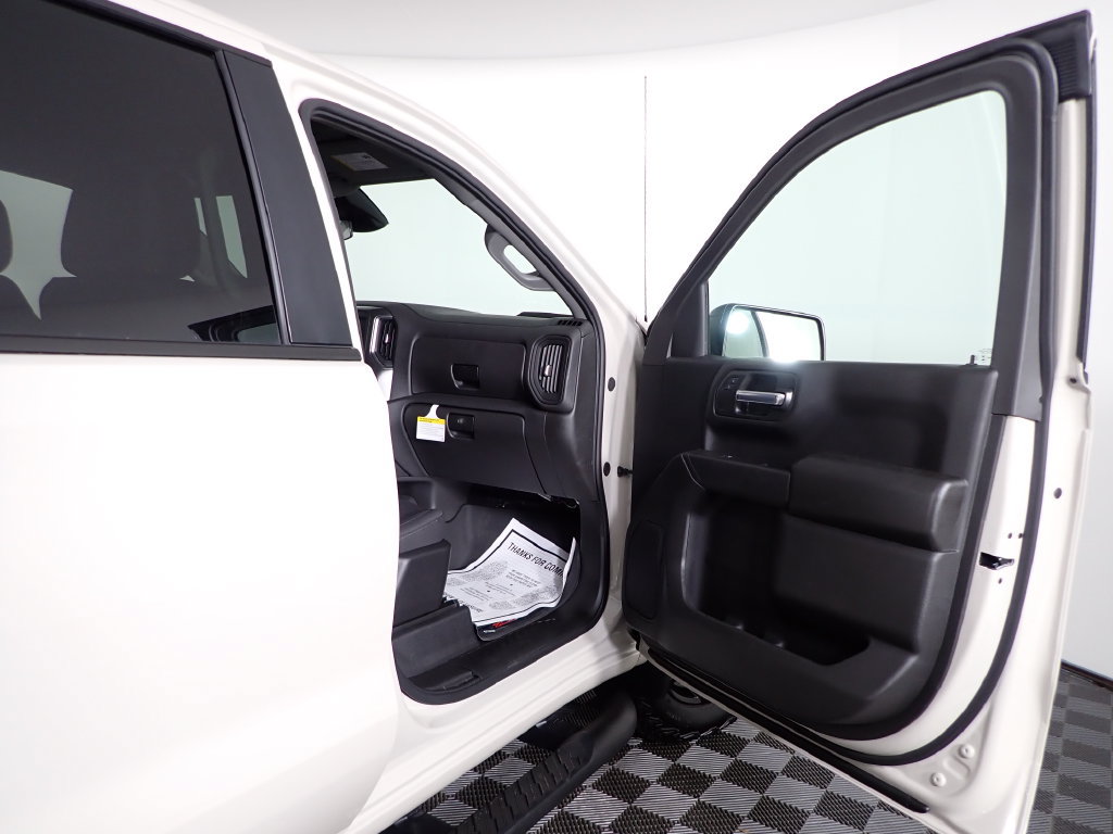 New 2026 Chevrolet Silverado 1500 Custom Trail Boss w/ LPO, Dark Essentials Package AWD/4WD image 34