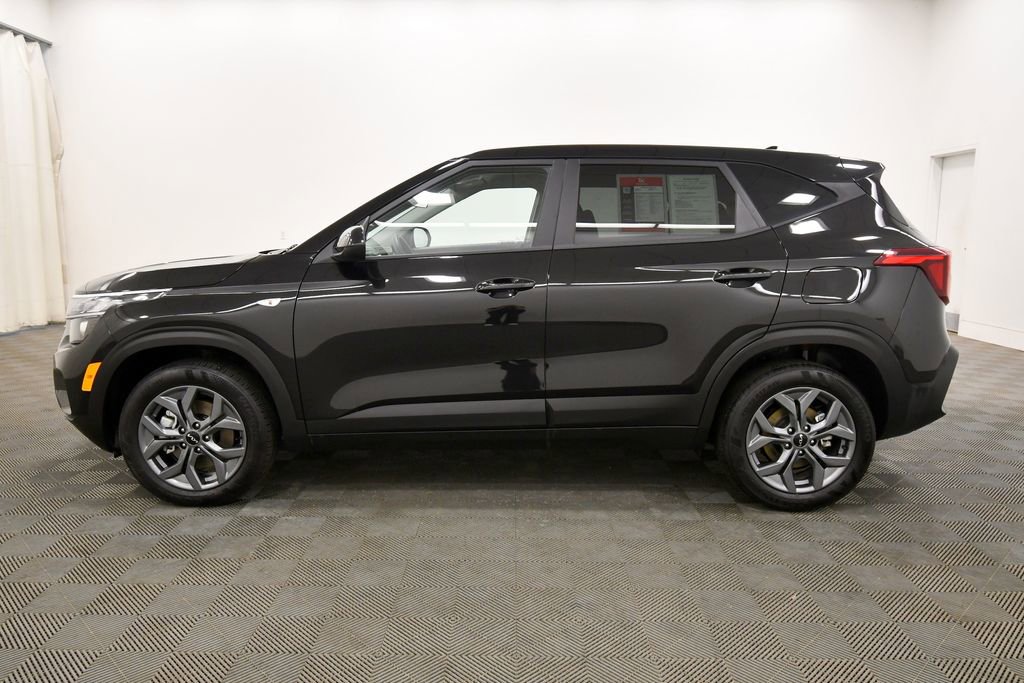 Certified 2026 Kia Seltos LX AWD/4WD image 4