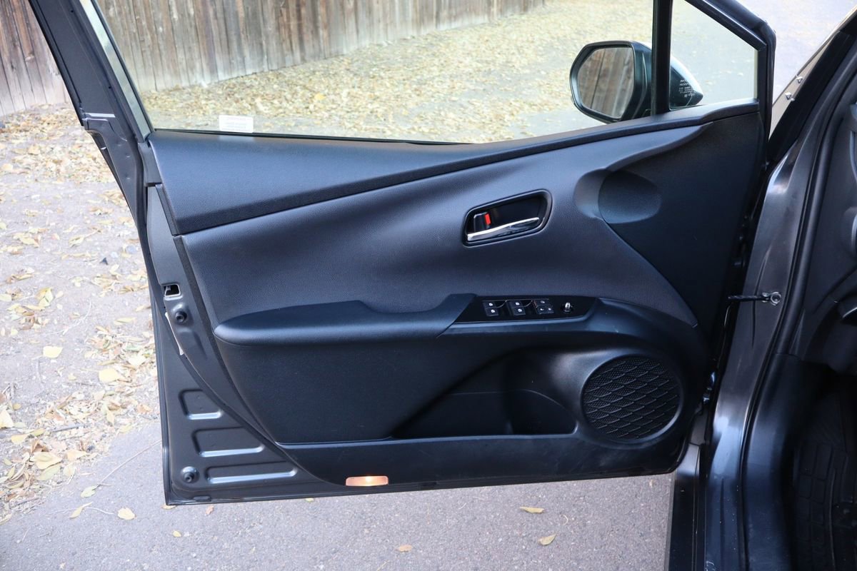 Used 2017 Toyota Prius Two image 23