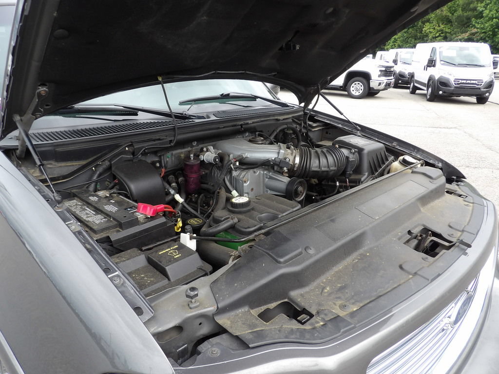 Used 2002 Ford F150 Harley-Davidson RWD image 44