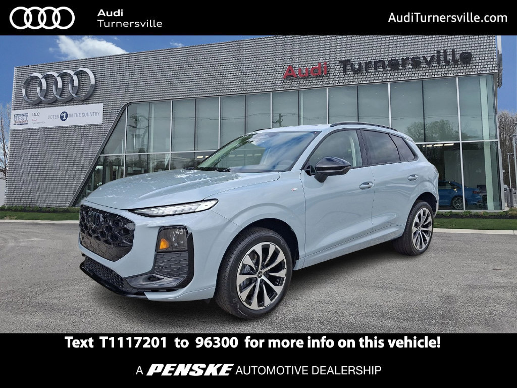 New 2026 Audi Q3 quattro 2.0T AWD/4WD image 1