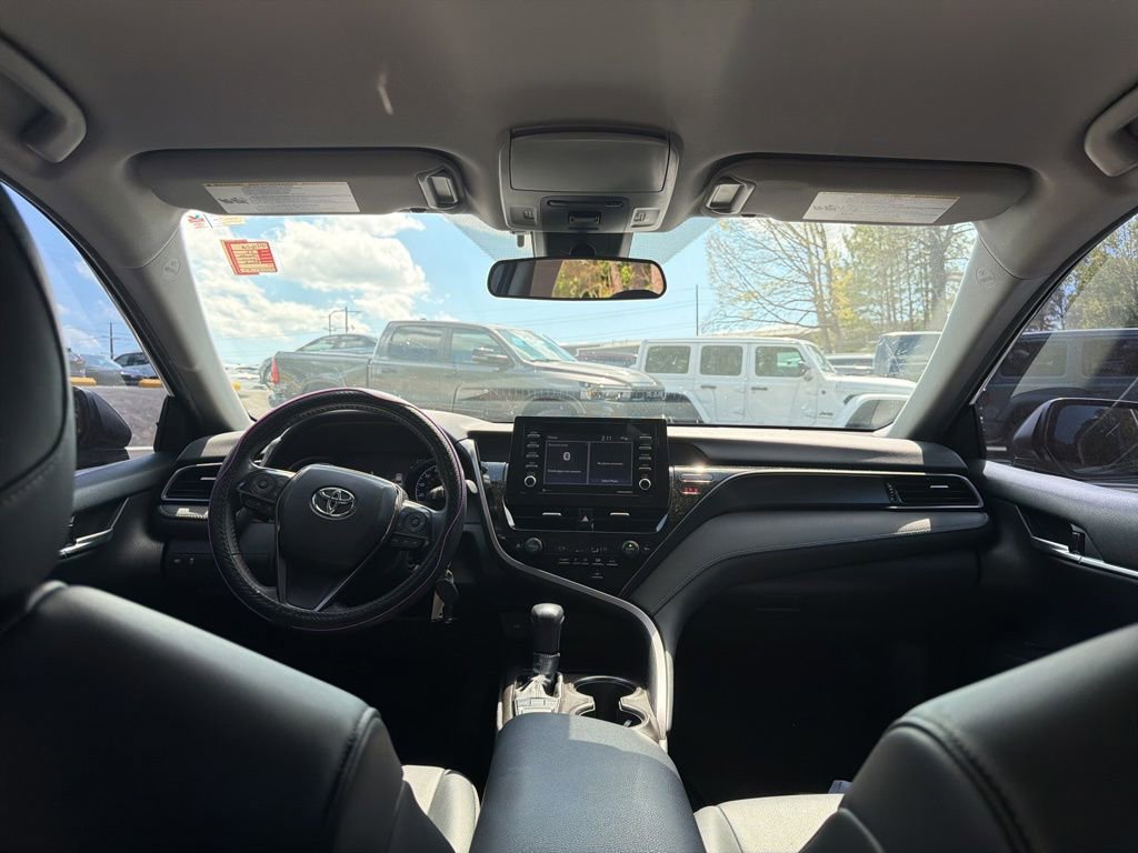Used 2022 Toyota Camry SE AWD/4WD image 10