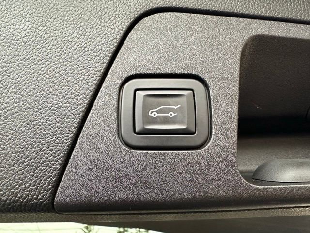 Used 2017 Buick Envision Premium w/ Driver Confidence Package image 23