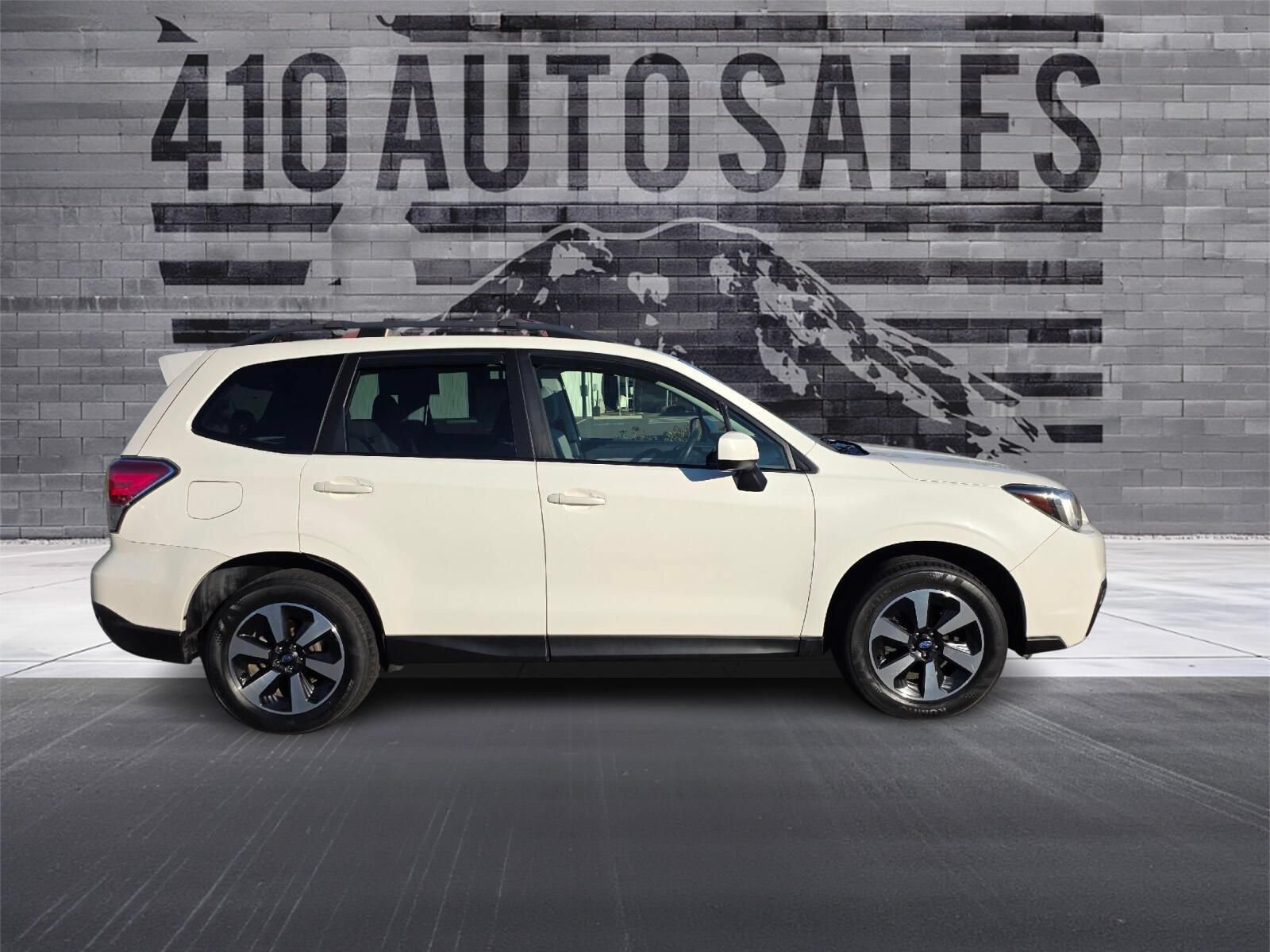 Used 2018 Subaru Forester 2.5i Premium AWD/4WD image 2