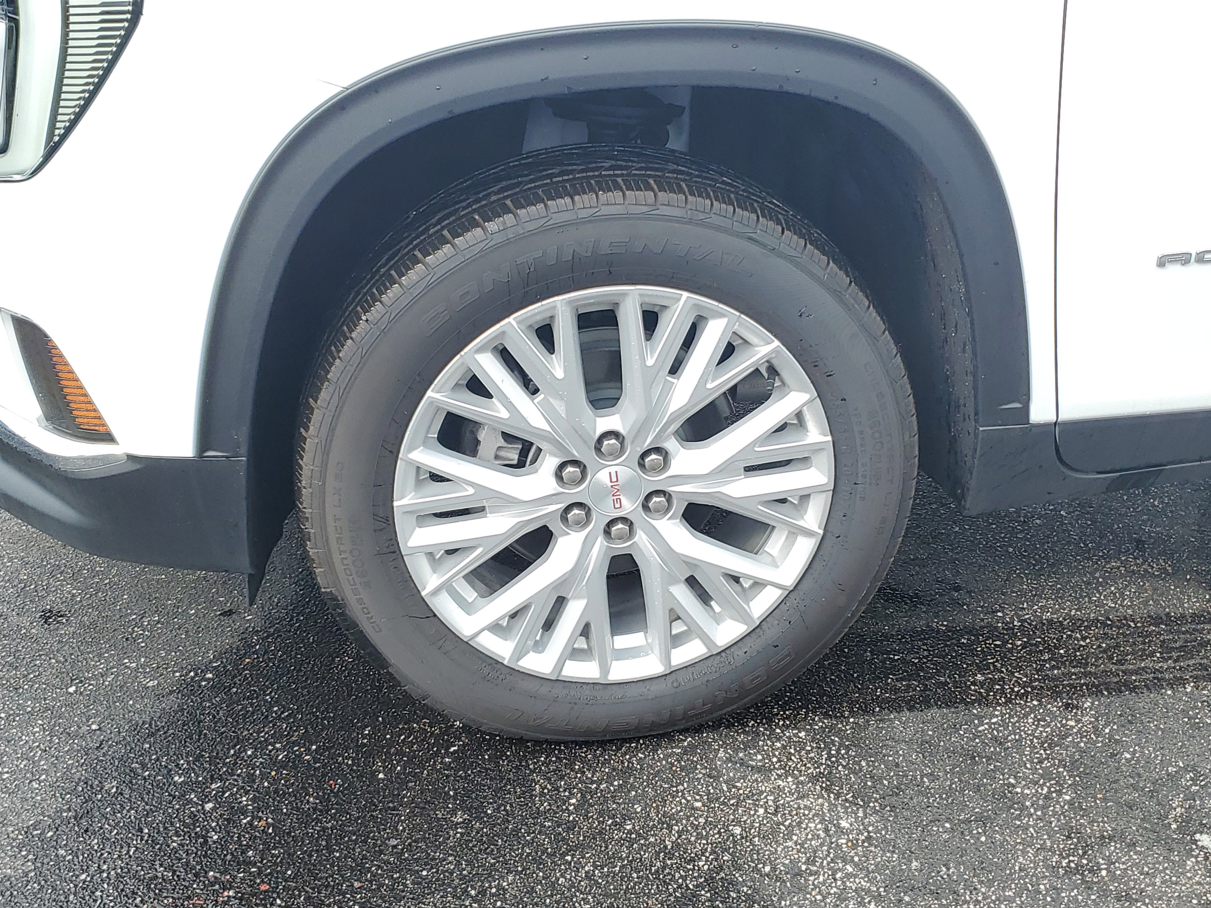 New 2025 GMC Acadia Elevation w/ Elevation Premium Package image 10