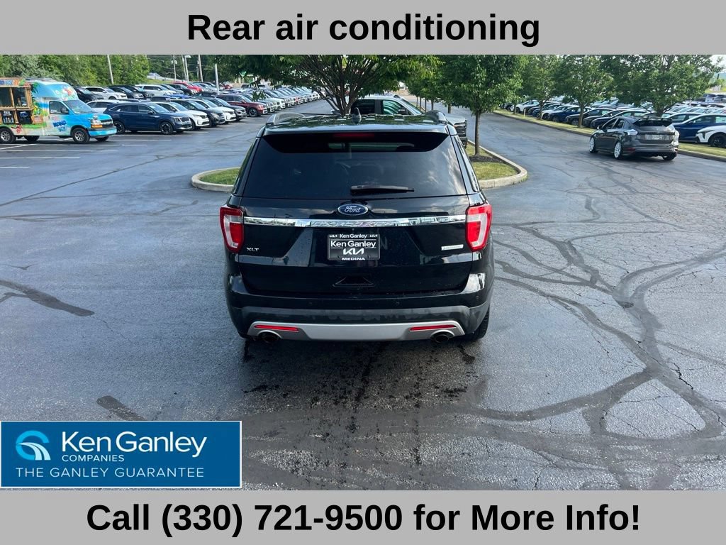 Used 2017 Ford Explorer XLT FWD image 12