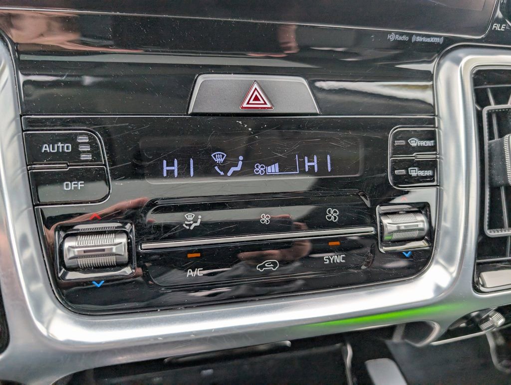 Used 2022 Kia Sorento SX FWD image 27