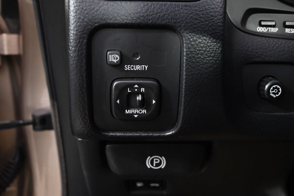 Used 2003 Lexus SC 430 Convertible RWD image 26