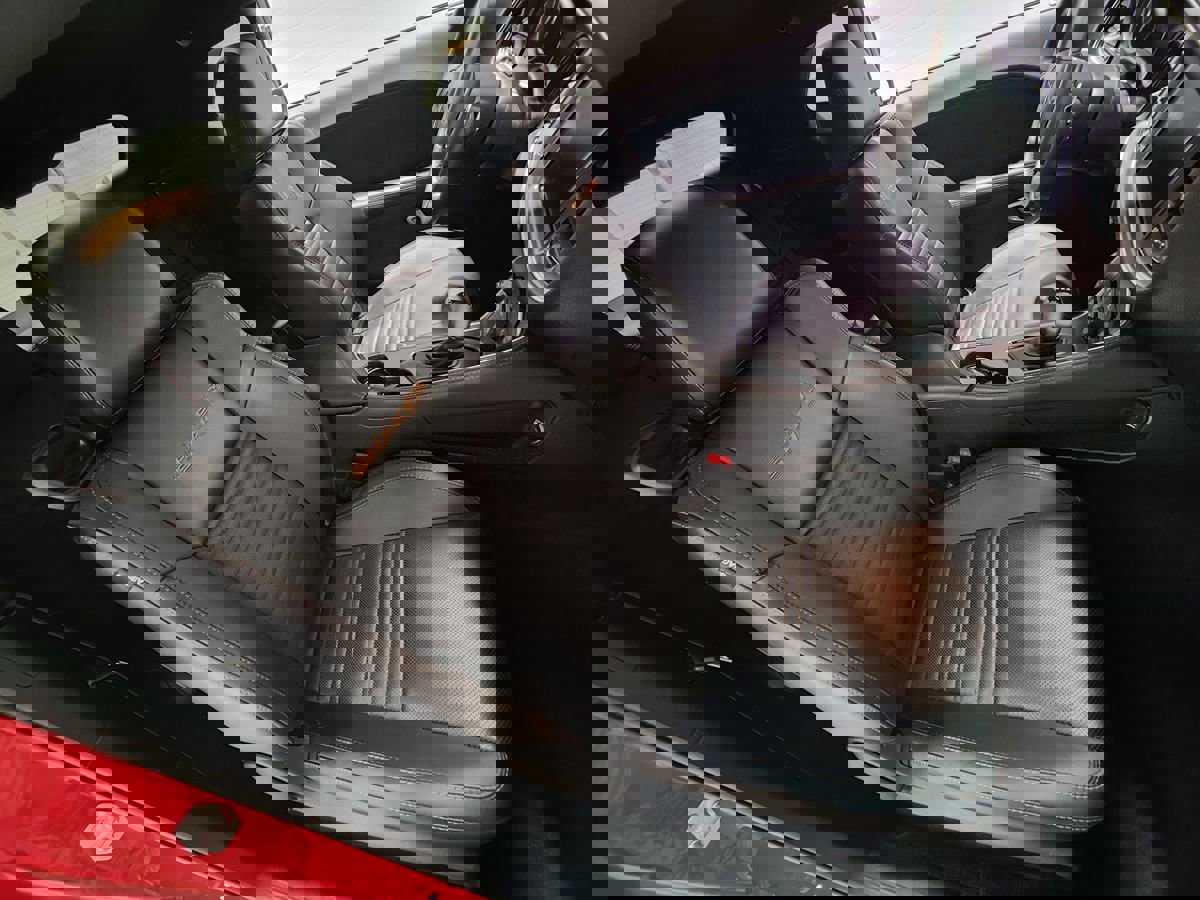 Used 2015 Dodge Challenger R/T Plus image 13