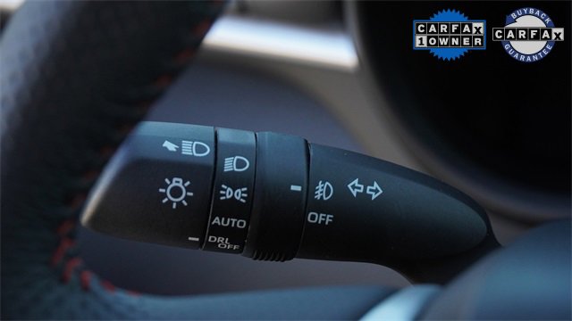 Used 2025 Toyota Sienna XSE w/ XSE Premium Package image 33