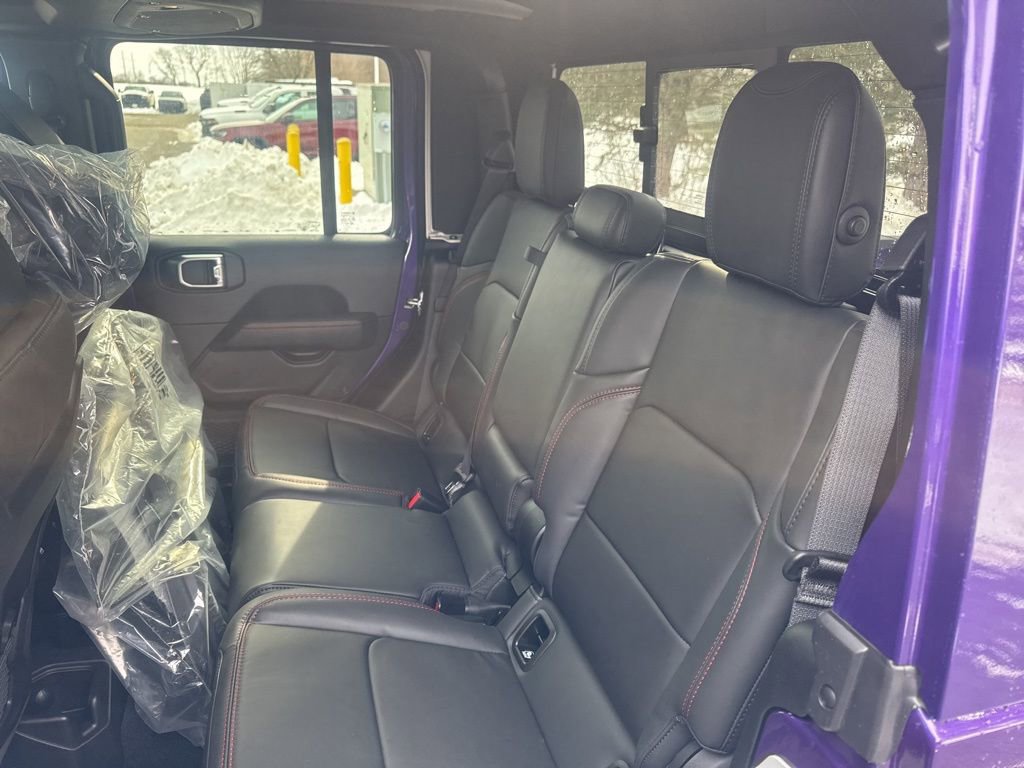 New 2026 Jeep Gladiator Rubicon AWD/4WD image 39