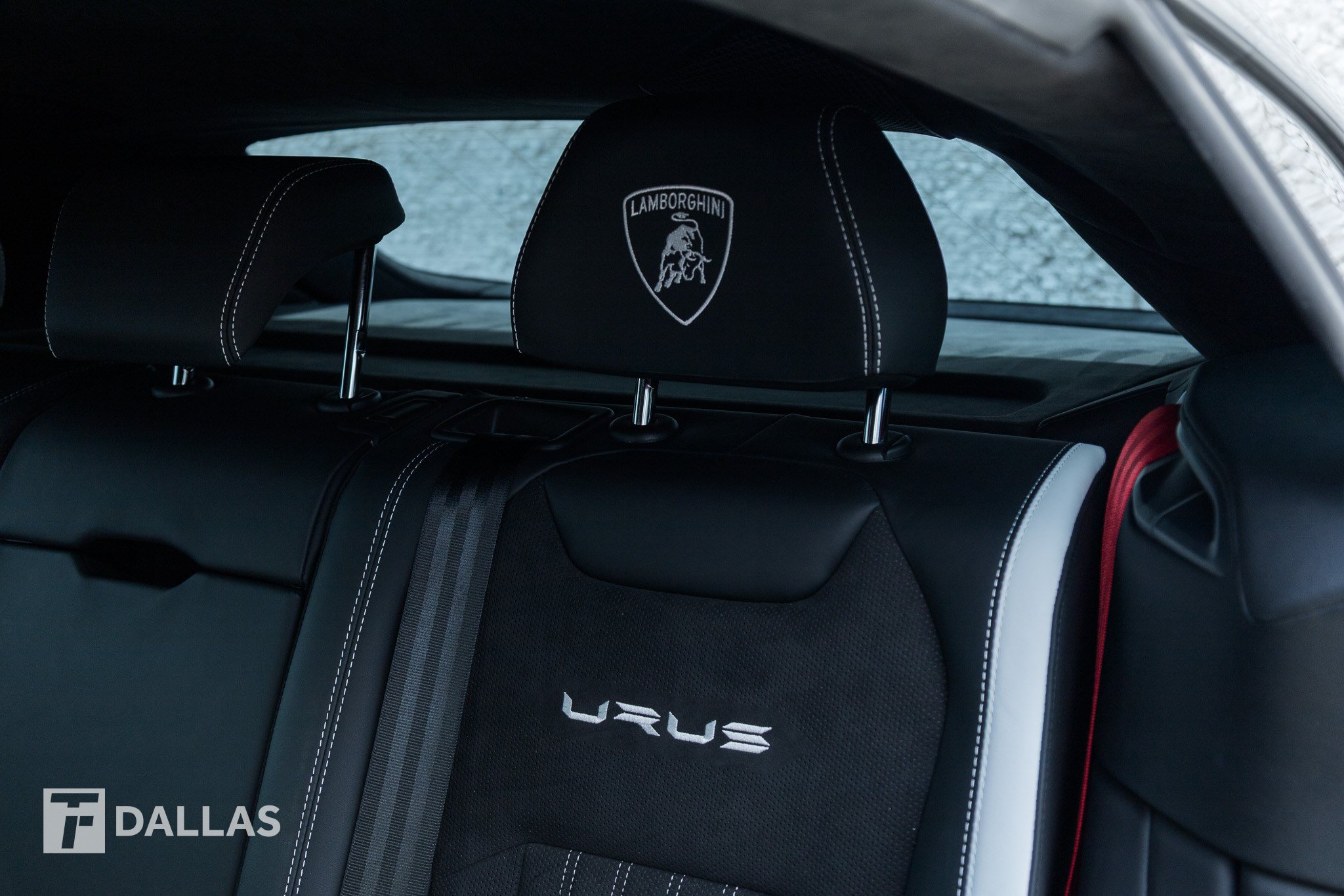 Used 2024 Lamborghini Urus S AWD/4WD image 30