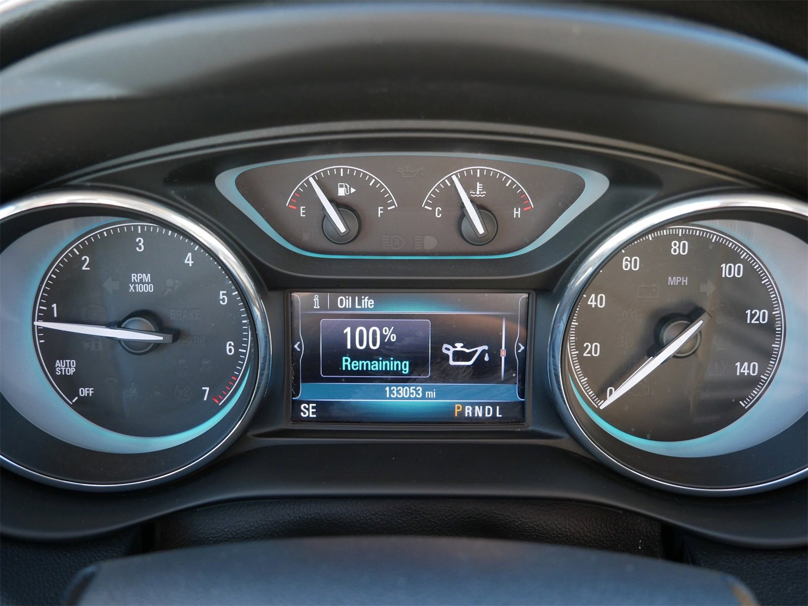Used 2017 Buick Envision Essence image 27