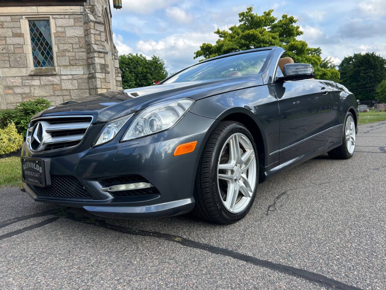 Used 2013 Mercedes-Benz E 550 Cabriolet image 16