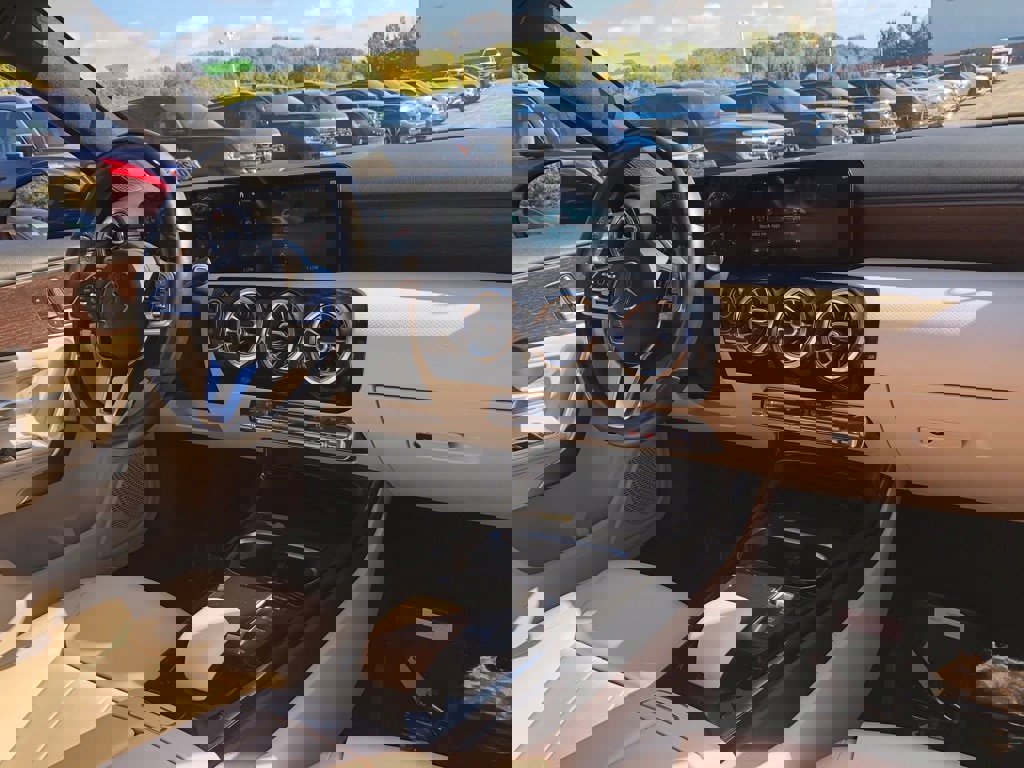 Certified 2021 Mercedes-Benz A 220 4MATIC image 19