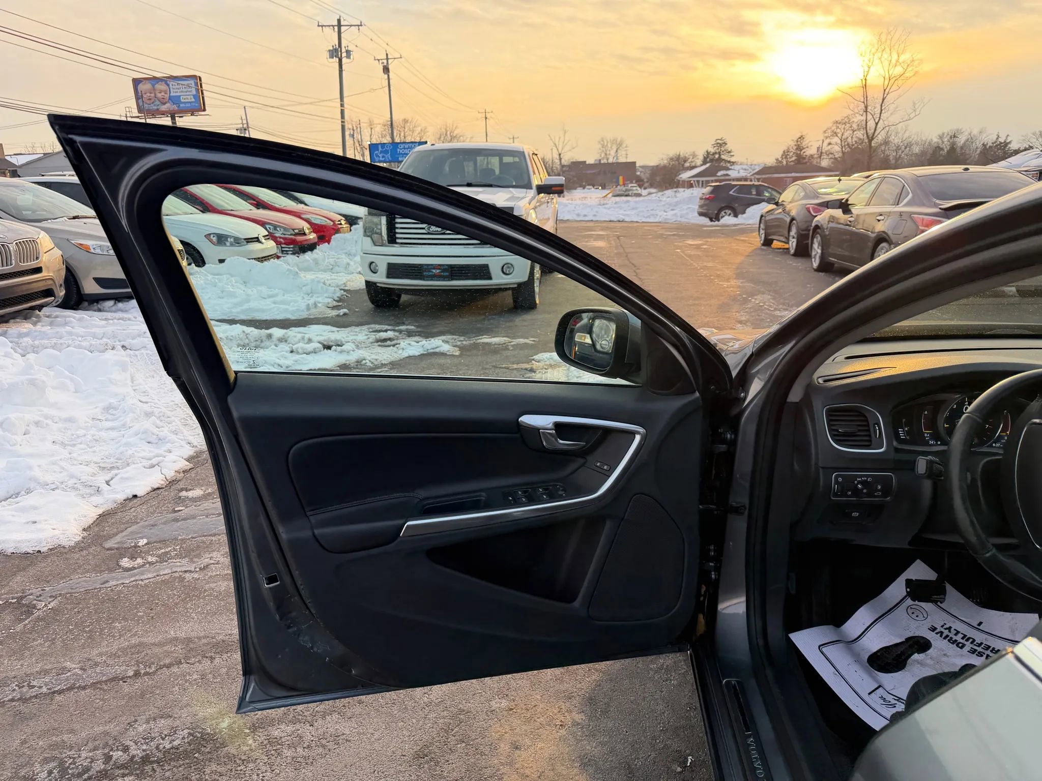 Used 2016 Volvo S60 T5 Premier image 32