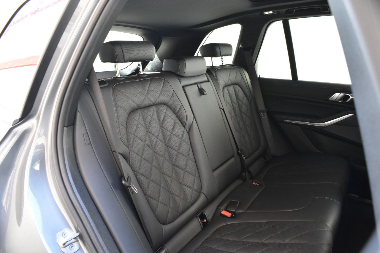 Used 2024 BMW X5 sDrive40i RWD image 17