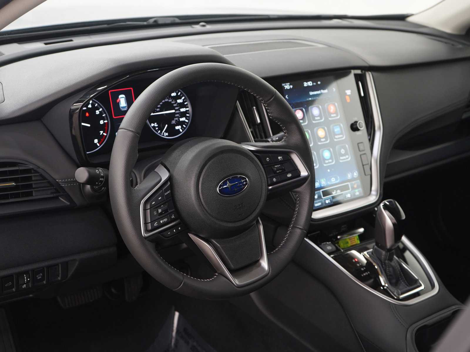 Used 2025 Subaru Outback Premium image 23