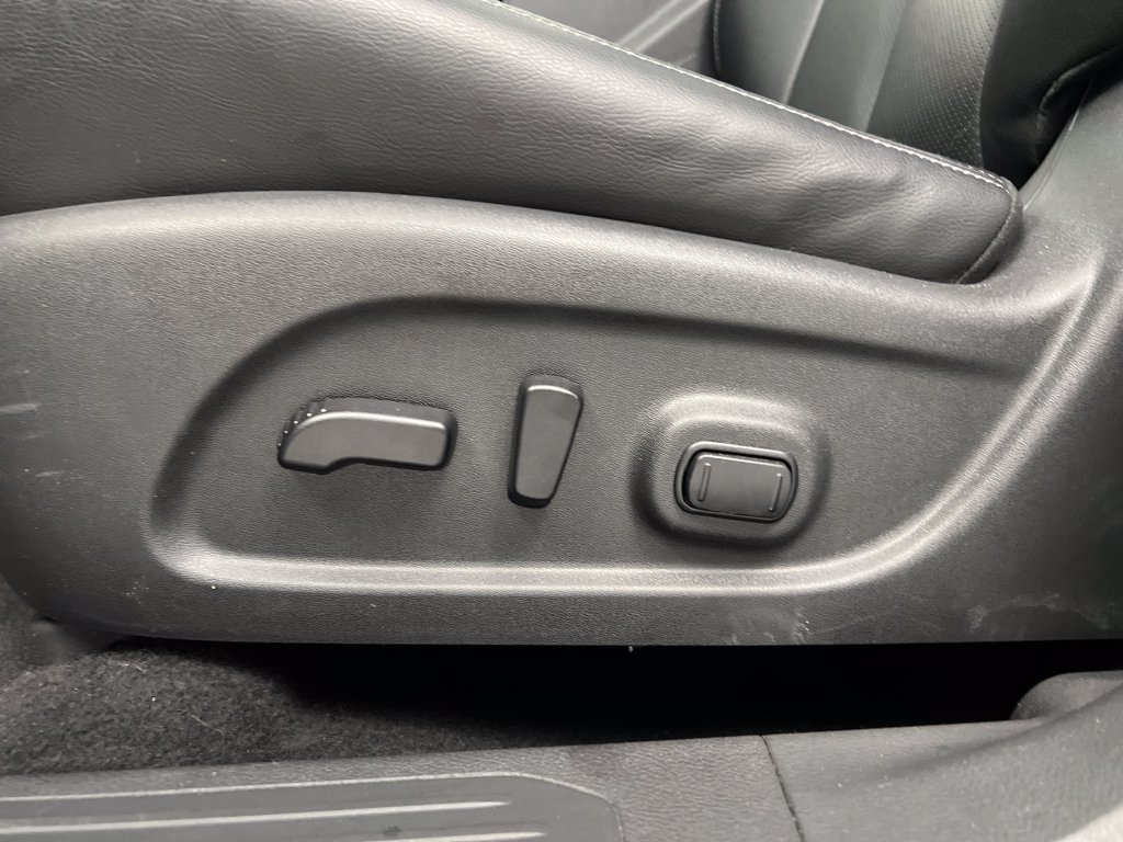 Used 2024 Nissan Murano SL FWD image 13