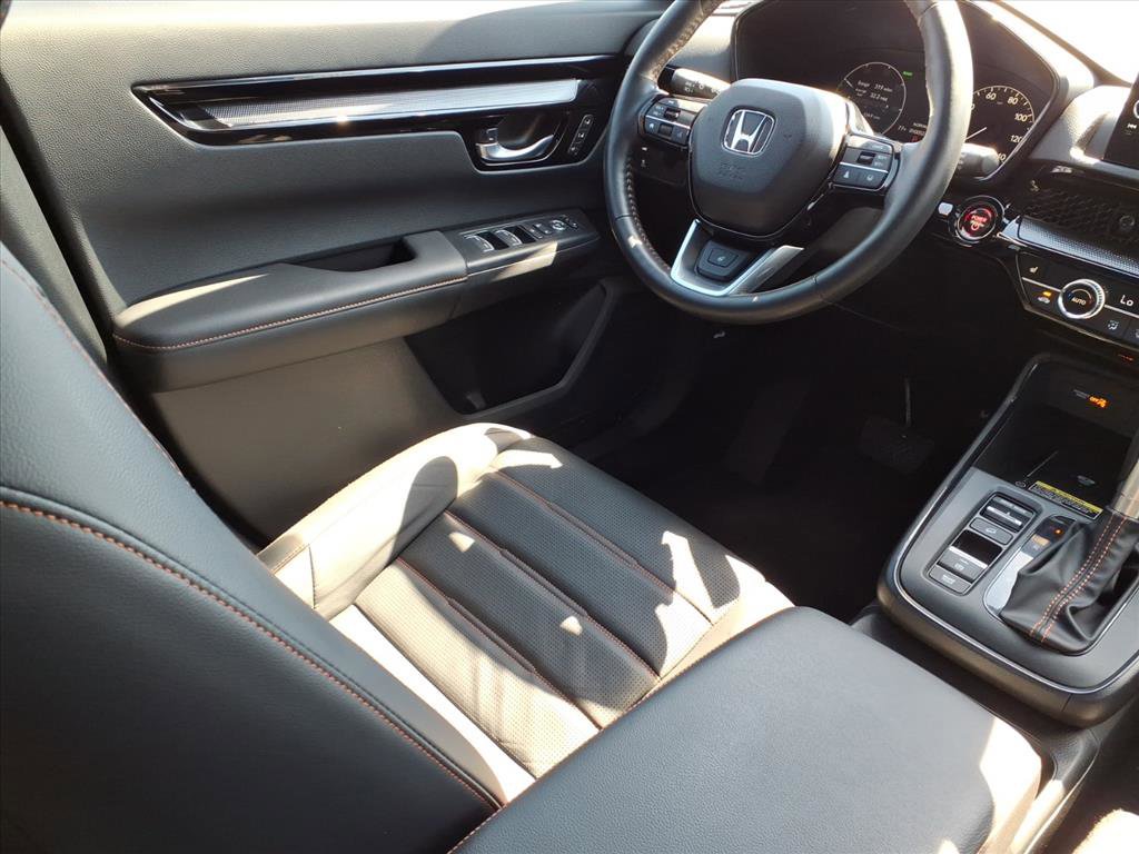 Used 2024 Honda CR-V Sport Touring image 16