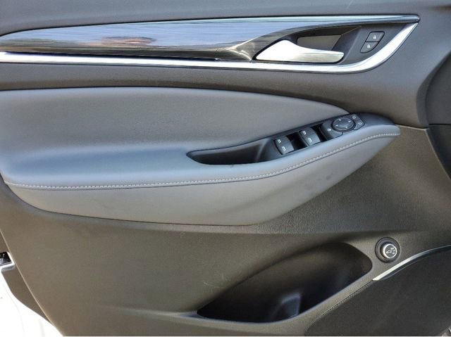 Used 2024 Buick Enclave Essence w/ Sport Touring Edition FWD image 19