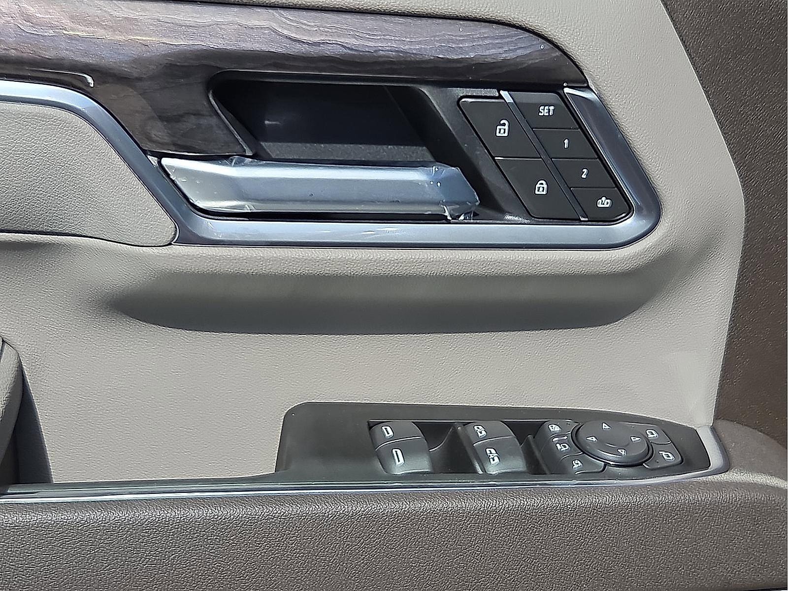 New 2026 Chevrolet Silverado 2500 LTZ w/ LTZ Convenience Package image 13