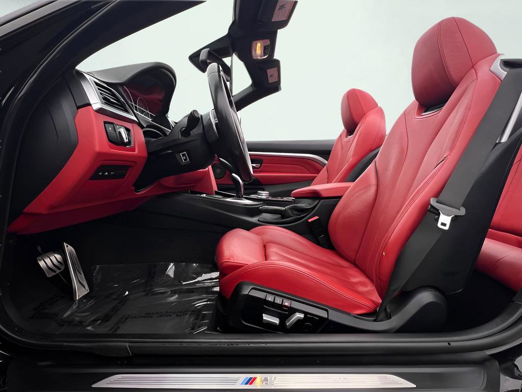 Used 2018 BMW 430i Convertible image 16