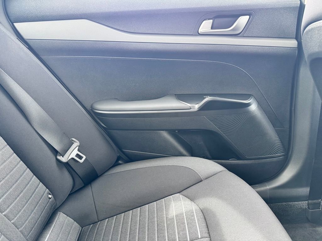 New 2026 Kia K5 LXS image 28