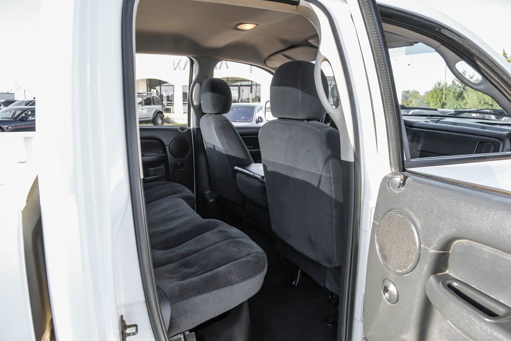 Used 2003 Dodge Ram 2500 Truck SLT image 38
