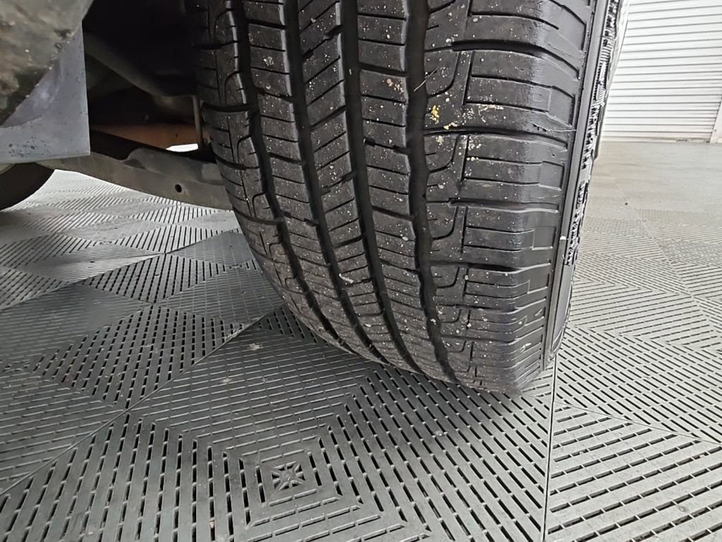 Used 2016 Jeep Cherokee Sport image 43