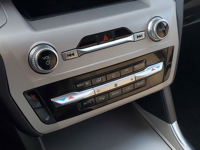 Certified 2023 Ford Explorer XLT w/ Equipment Group 202A image 21