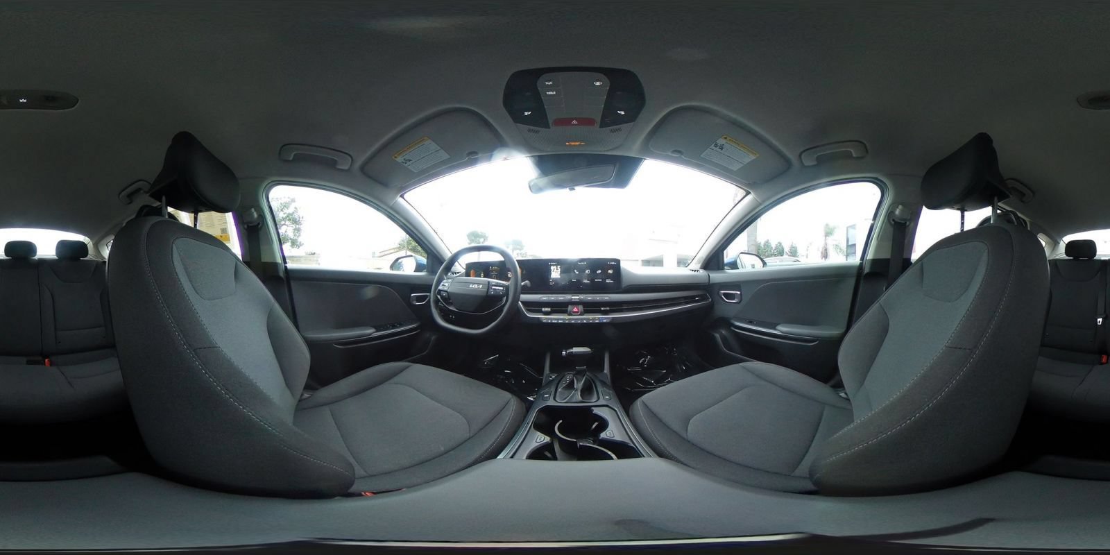 Used 2025 Kia K4 FWD image 42