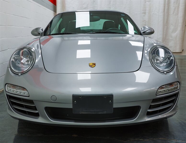 Used 2009 Porsche 911 Carrera 4S AWD/4WD image 2