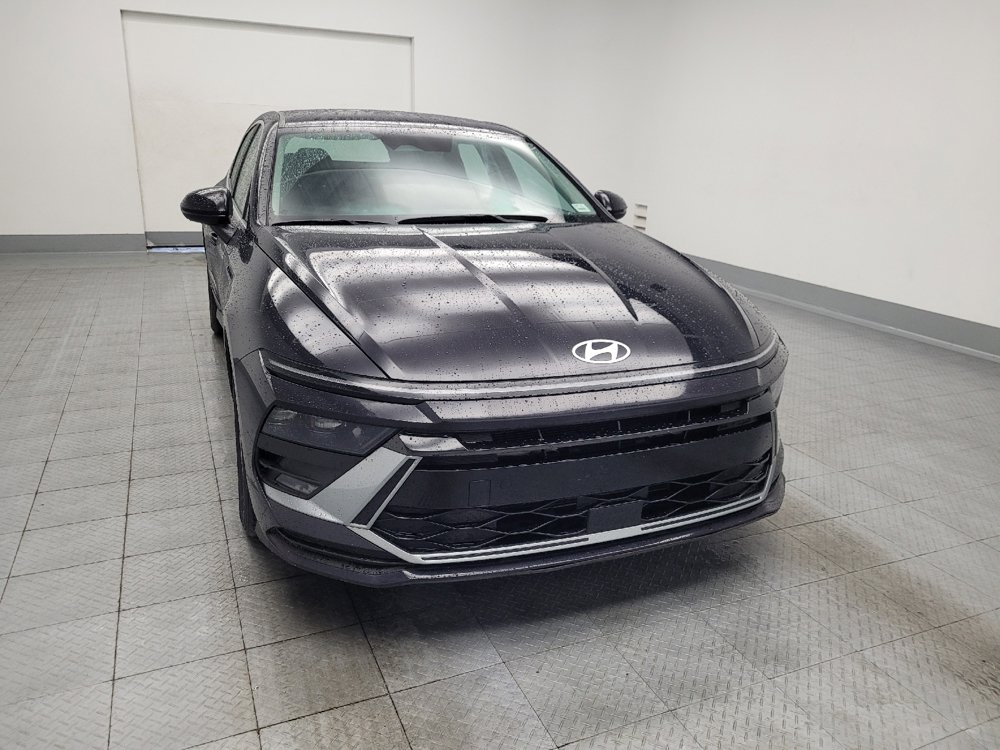 Used 2025 Hyundai Sonata SE FWD image 14