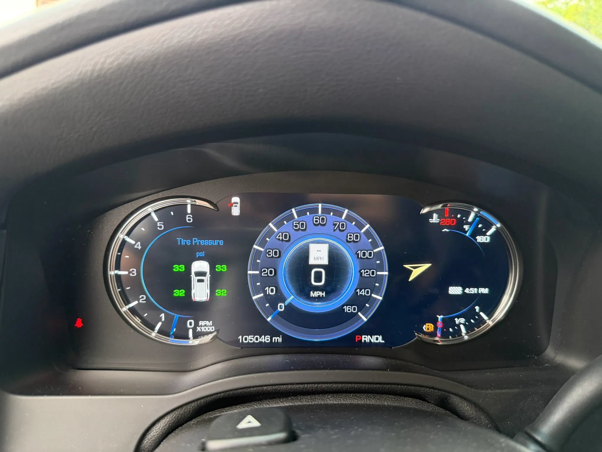 Used 2018 Cadillac Escalade Luxury AWD/4WD image 10